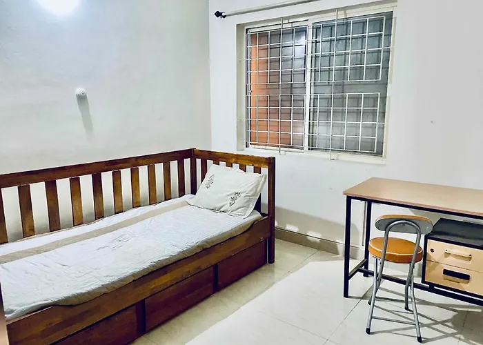 Shanthi Home Stay
